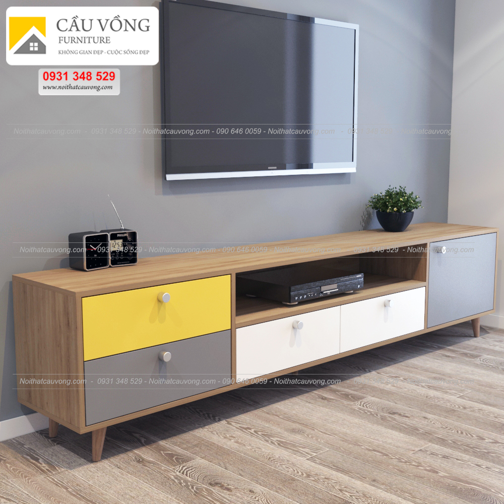 Chất liệu gỗ bền chắc và đẹp mắt được kết hợp với thiết kế chân gỗ vững chãi. Không chỉ là một món đồ trang trí cho phòng khách, mà còn mang lại sự tiện nghi và chắc chắn cho người sử dụng.